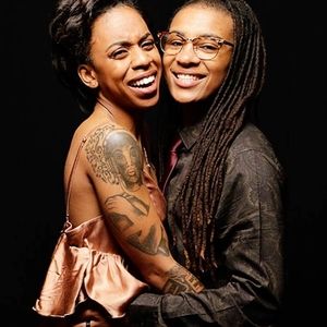 Meet your Posher, Sherlanda